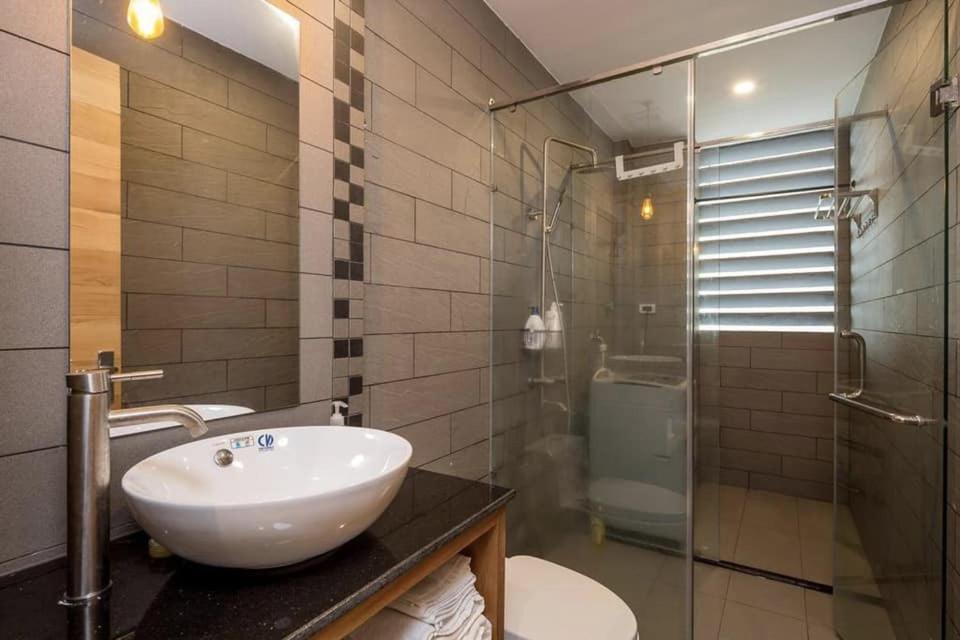 Sea Vista Boutique Hotel & Apartment Da Nang Esterno foto